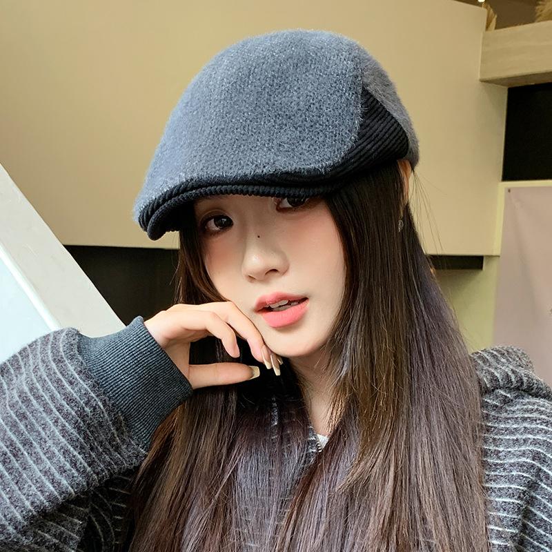 British Retro Forward Hat Autumn and Winter Splicing Plus Velvet Thickened Baseball Cap Showing Off The Face Small Warm Newspaper Hat