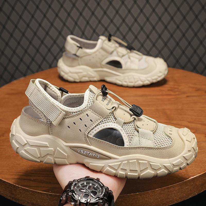 Men Sandals 2025 Summer Mesh Breathable Outdoor Beach Sports Sandals Platform Hollow Out Walking Shoes Man Classic Hiking Shoe