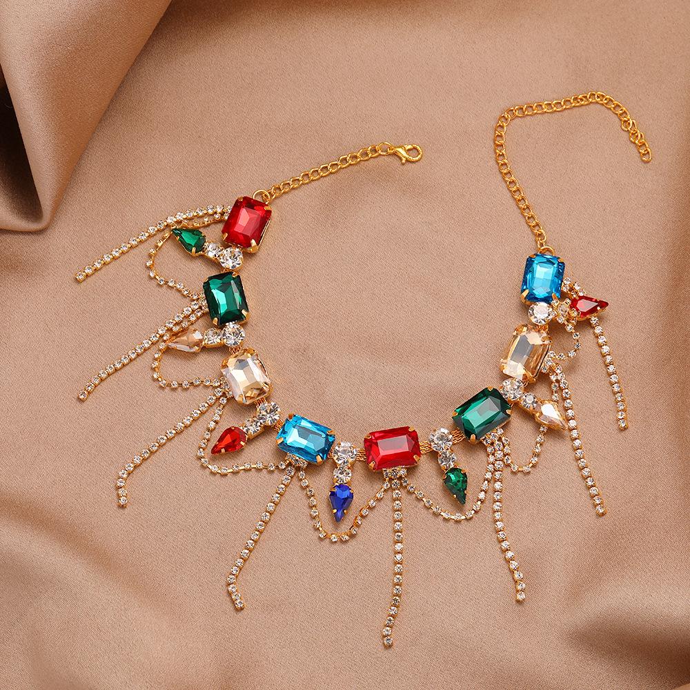 European Crystal Rhinestone Chain Necklace - Shiny and Fashionable Party Accessory for Women