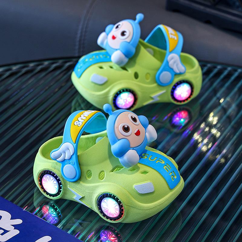 Children's Slippers Summer Girls Baby Car Shiny Light Indoor Soft Sole Non-Slip Sandals Boys Egg Cartoon Clog Shoes