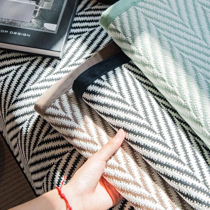 Sofa Cushion Fish Bone Pattern Winter Thickened Chenille Cushion Non-slip Leather Sofa Cover Cover 2025 New Cover Cloth Towel