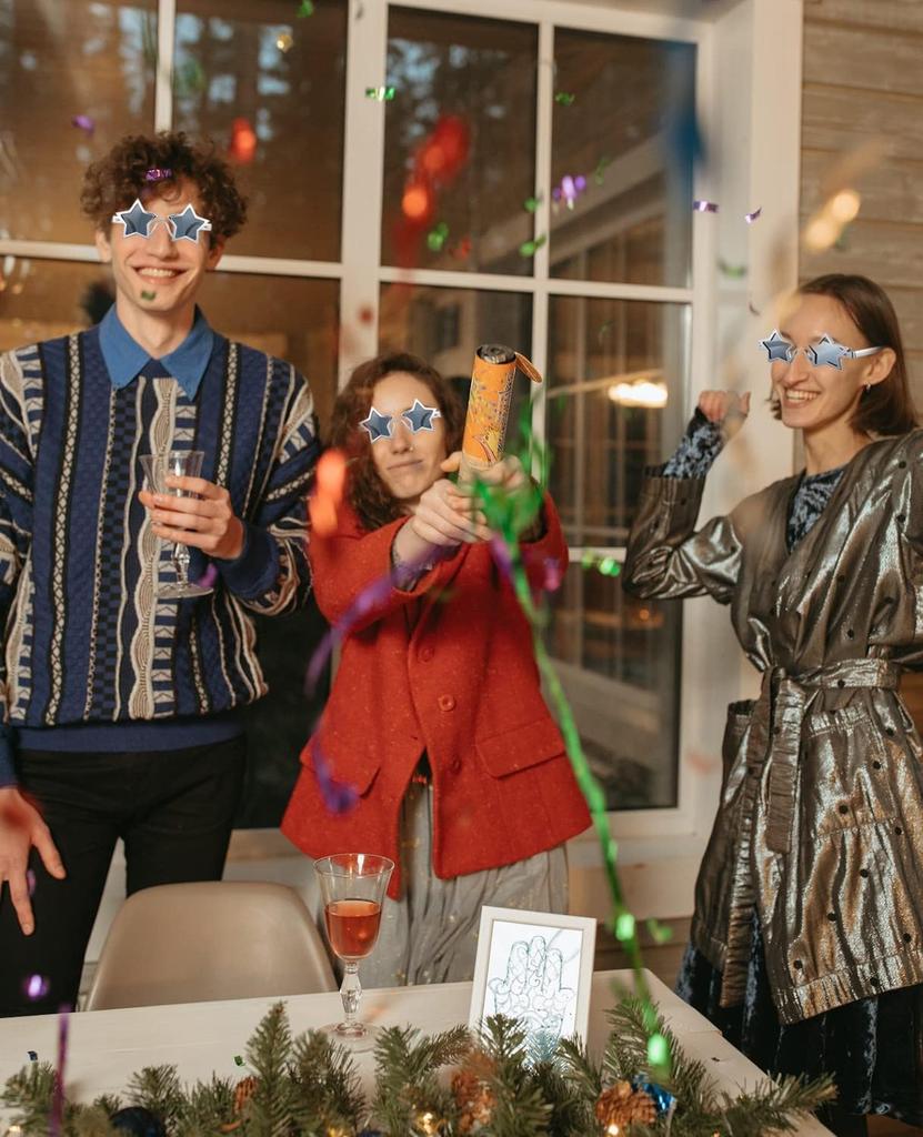 Zhonghua Star Sunglasses, Star-Shaped Glasses, Party Sunglasses, Star-Shaped Sunglasses, Pentagon Sunglasses, Novelty Studio Item, Floral Dress