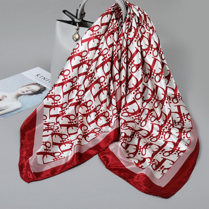 Small silk scarf women's large square scarf yarn scarf spring, autumn and winter matching shirt middle-aged mother square 91 × 91 thin scarf