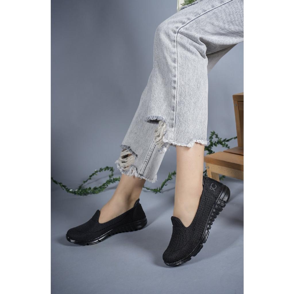 Dámské černé ortopedické tenisky 0012801