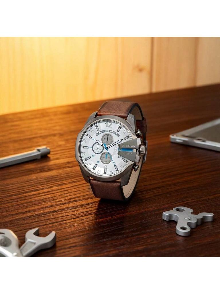 Meg's Classic Casual Herren-Quarzuhr DZ4280 - Rundes Zifferblatt und Lederarmband - Ideales Geschenk für Geburtstage oder Feiertage.