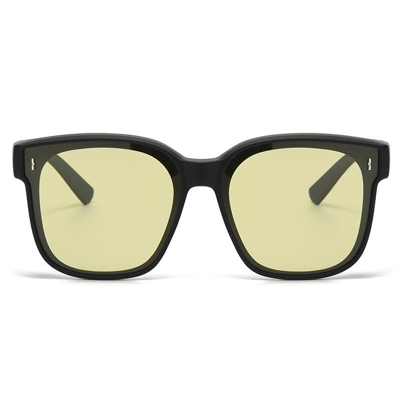 Photosensitive Color Changing Day and Night Dual-Use Yellow To Gray Set of Glasses Trendy Men and Women Uv Protection Polarized