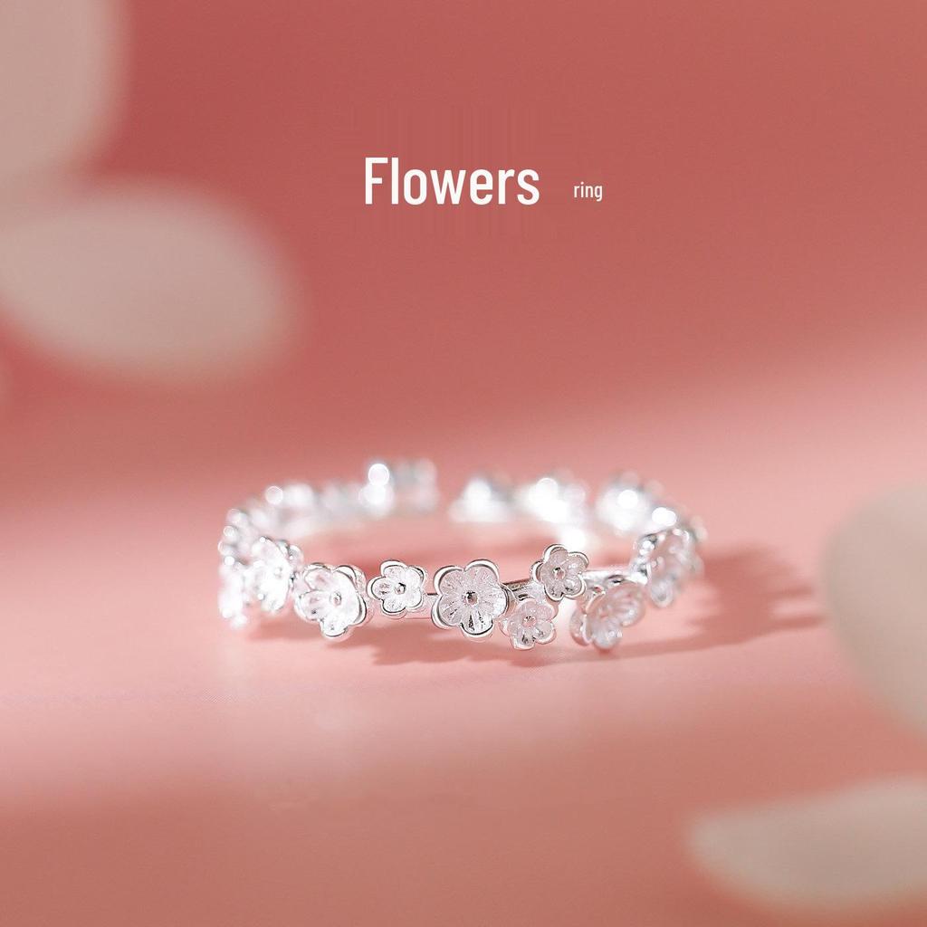 Korean Flower Ring: Fresh Cherry Blossom Design for Women - Ideal Spring/Summer Accessory