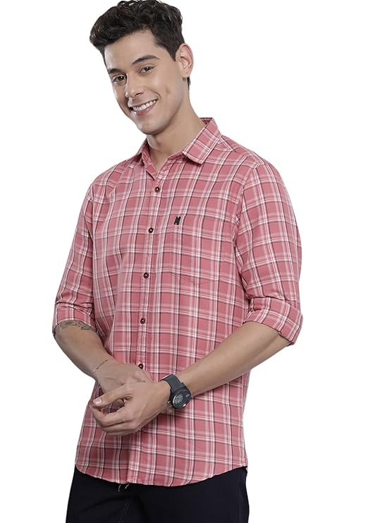 Men Regular Fit Checkered Full Sleeves Cutaway Collar Casual Shirt S розовый