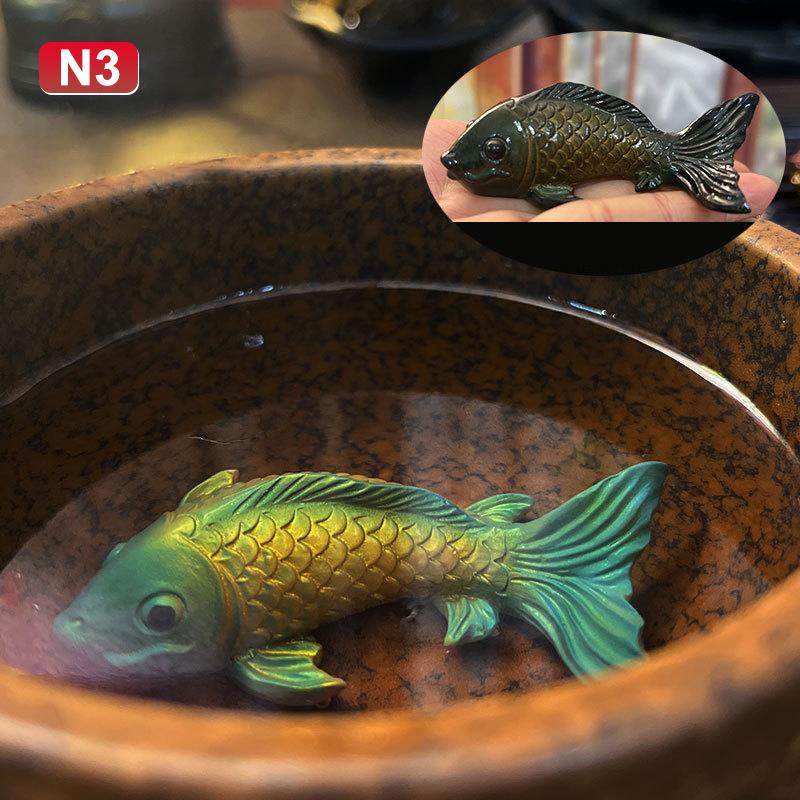 Colour-Changing Koi Carp Creative Desktop Tea Table Ornaments Decorations Two Fish Report Happiness Zen Teaware Accessories