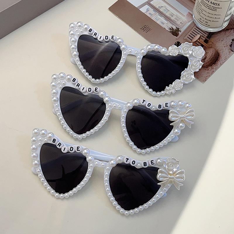 White Peach Heart Bride Tobe Pearl Bow Bridal Styling Sunglasses Wedding Party Decoration Sunglasses Women