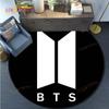 Tappeto Rotondo Kpop Bangtan Boys Tappetino per Pavimento Camera da Letto Tappeto Animale in Flanella Tappetino Antiscivolo per Gioco Bambini Tappetini Decorazione Stanza Bambini