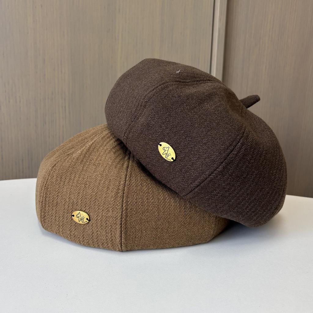 Black temperament beret female autumn and winter big head circumference showing face small painter hat retro cloud octagonal hat