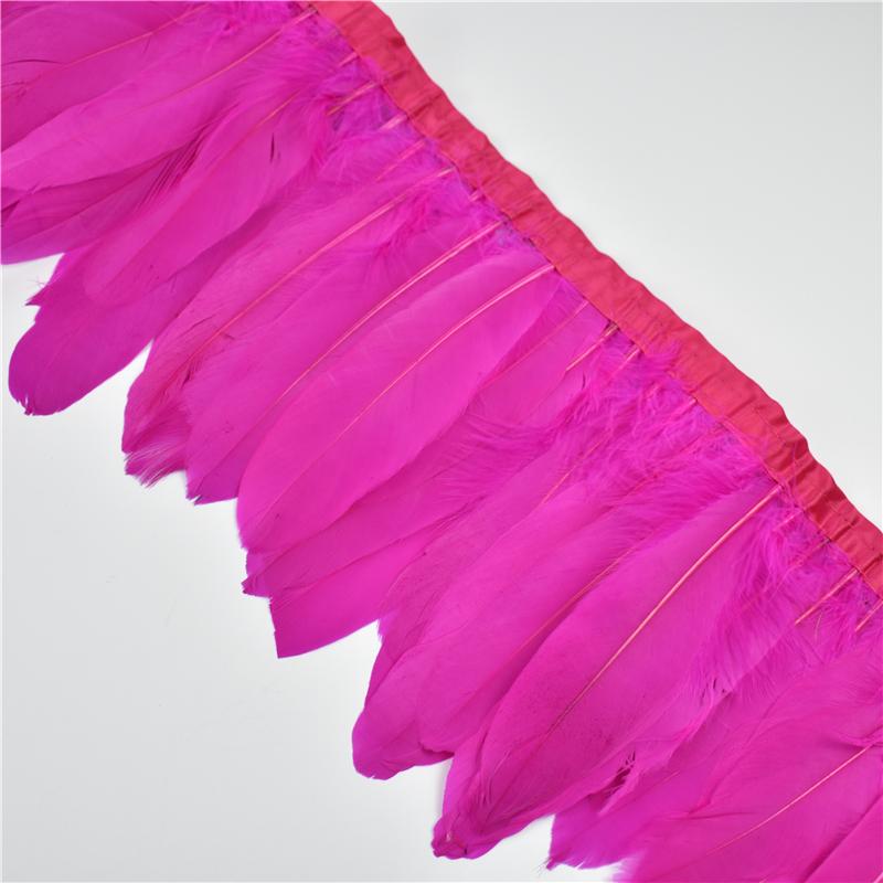2 Meter Gänsefederbesatz Hochzeitsfeier Dekoration Fransen für Kleidung Makramee Federn DIY Farbige Federn Bänder für Bastelarbeiten