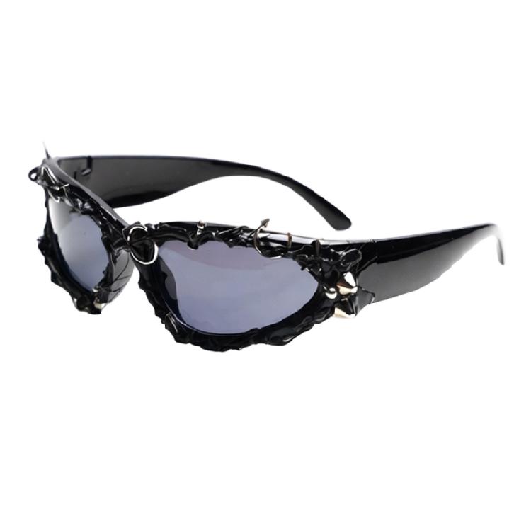 

Elegant Punk Sunglasses with Rivet Studded Design for Women Men Unisex Various Occasion Photography Eyewears Glasses 1