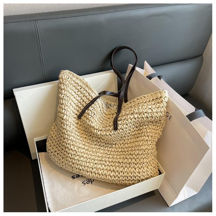 IELGY Commuter Straw Tote Bag Large Capacity All-Match Woven Shoulder Bag