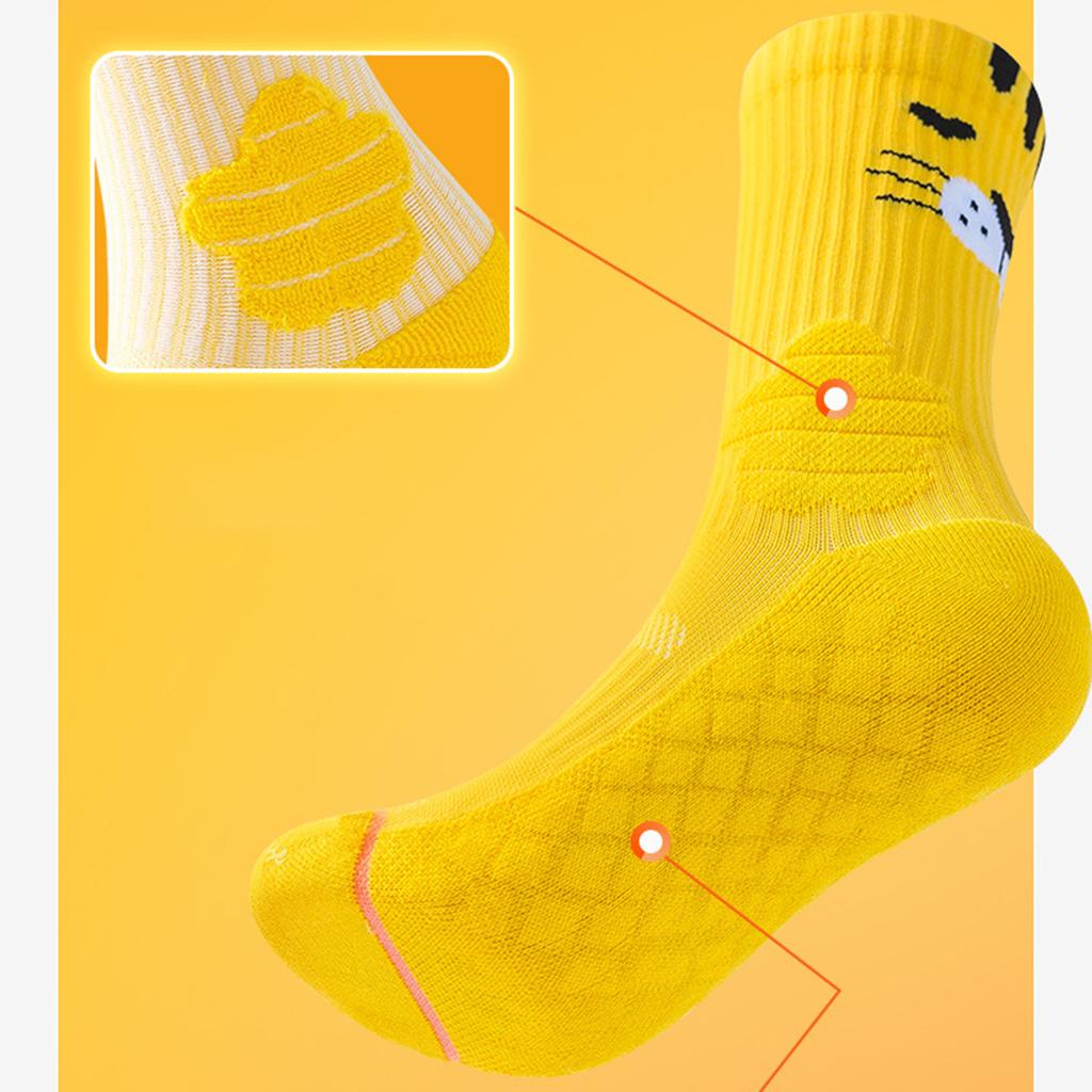 Women's Mid-calf Cartoon Anime Multifunctional -bottom Sports Trendy Socks For Running