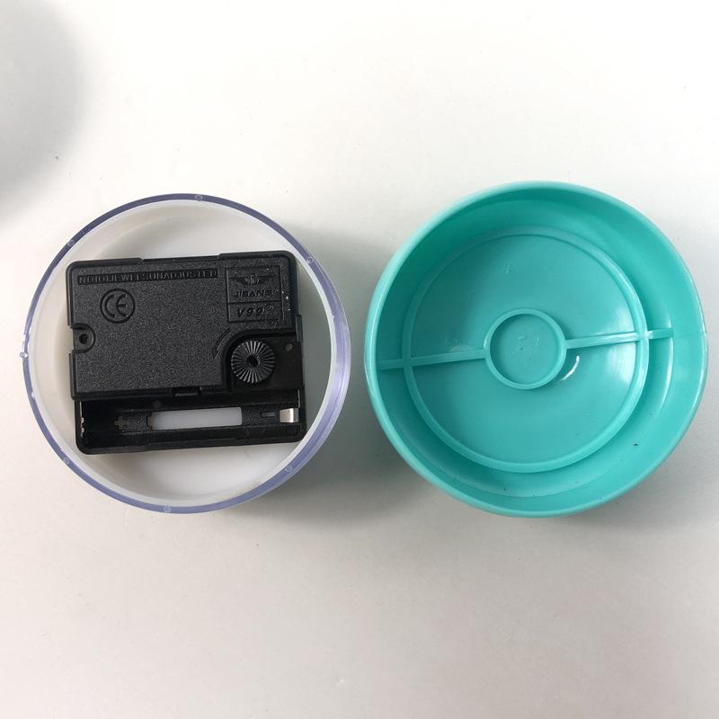 1Pc Mini Suction Cup Wall Clock Bathroom Anti-fog Waterproof Clock Kitchen Bathroom Clock Small Quartz Clock Desk Clock