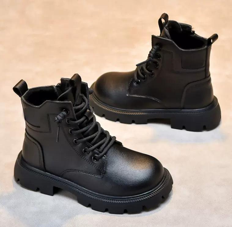 Mädchen Martin Stiefel 2025 Herbst und Winter neue Einzelstiefel Jungen schwarz dünne kurze Stiefel Kinder Frühling und Herbst Laufstegstiefel Frauen