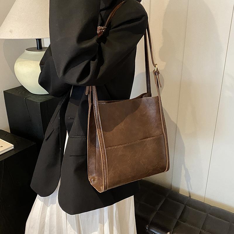 Premium Sense Bag Large Capacity Women'S Fashion Simple Shoulder Underarm Tote Bag