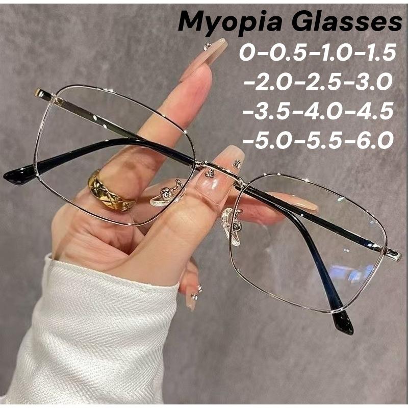 Women's Vintage Square Myopia Glasses Men Business Anti Blue Light Near Sight Eyeglasses Luxury Metal Frame Minus Sight Eyewear