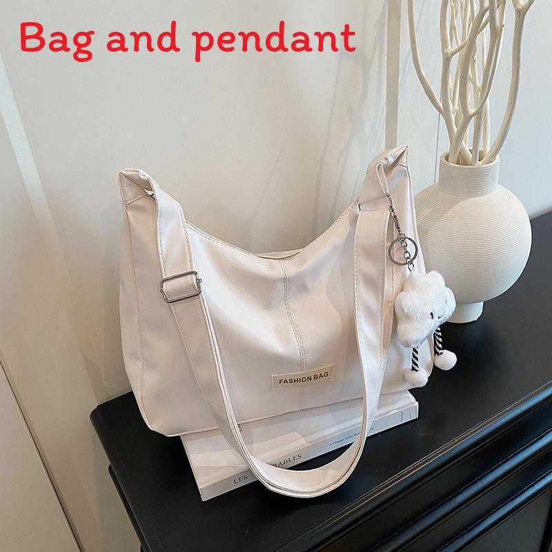 Simple Solid Color Letter Decoration Women Casual Shoulder Bag With Pendant For Daily Use