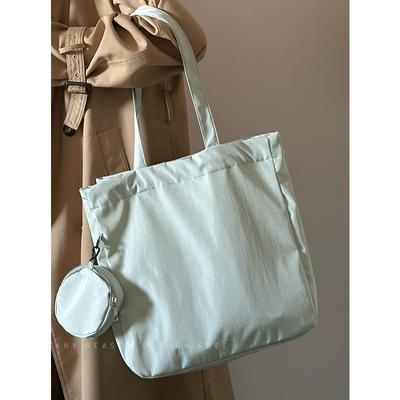 Korean Nylon Lightweight Large-capacity Casual Tote Bag Women's 2025 New Fitness Bag Class Commuter Shoulder Bag