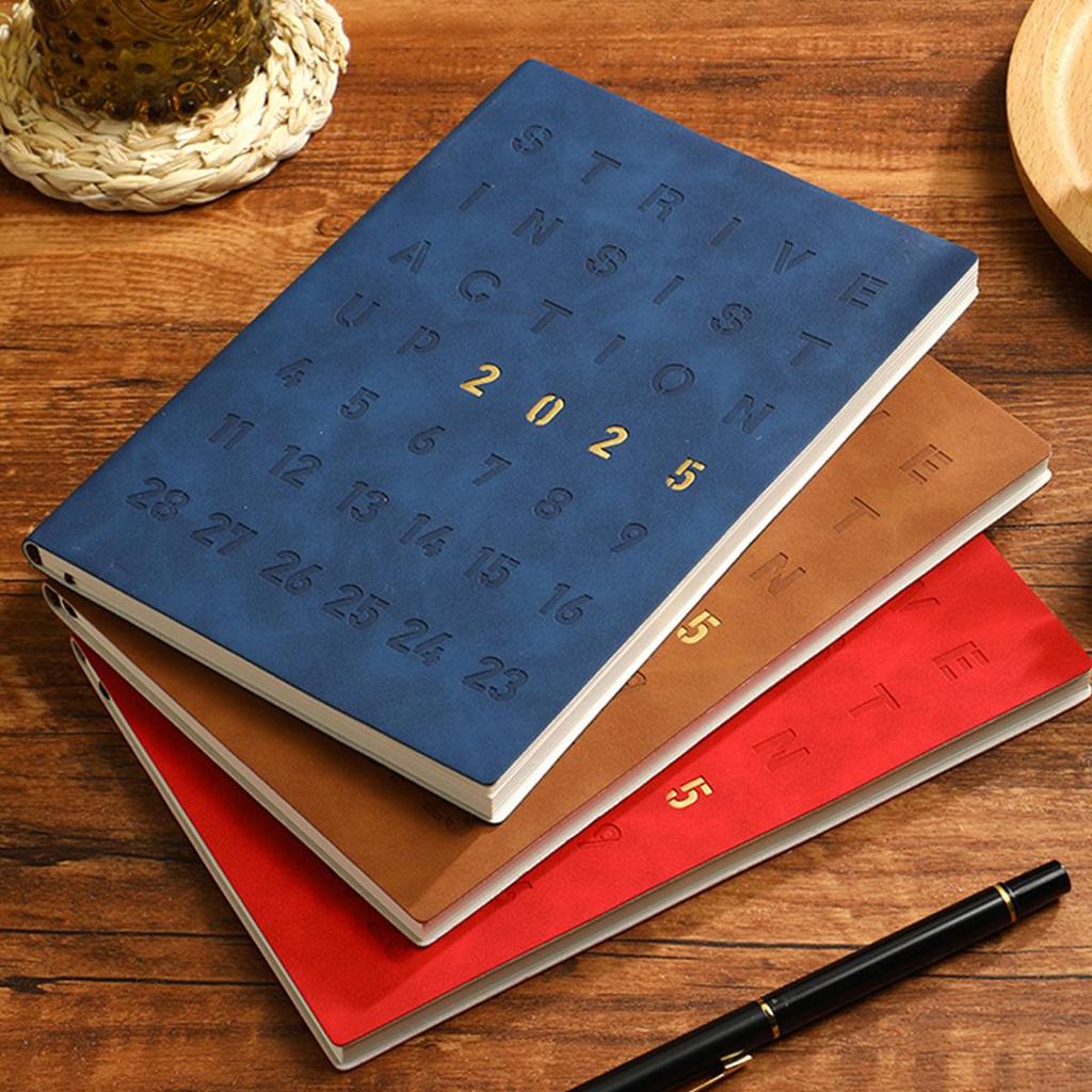 Full English pages, 2025 calendar, A5 thickened leather student time planner, business notepad, 365-day daily planner, memo, notebook