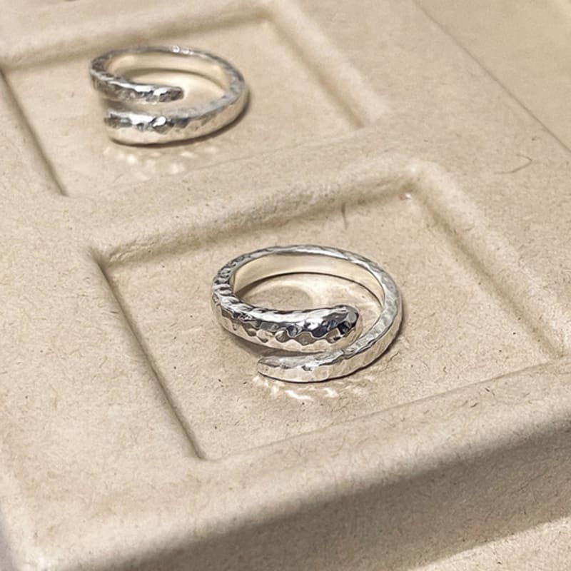 skos Textured Open Ring