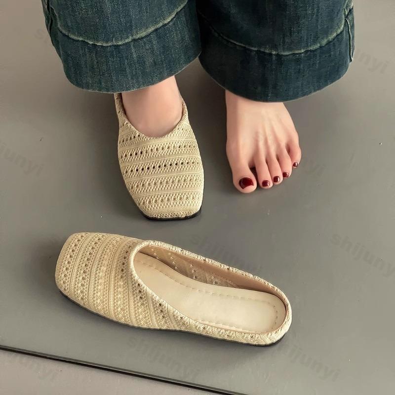 Fashion Retro Woven Design Casual Flat Half Slippers for Women 2025 Summer Hollow Breathable Comfortable Sandals Fashion Beach Draggers