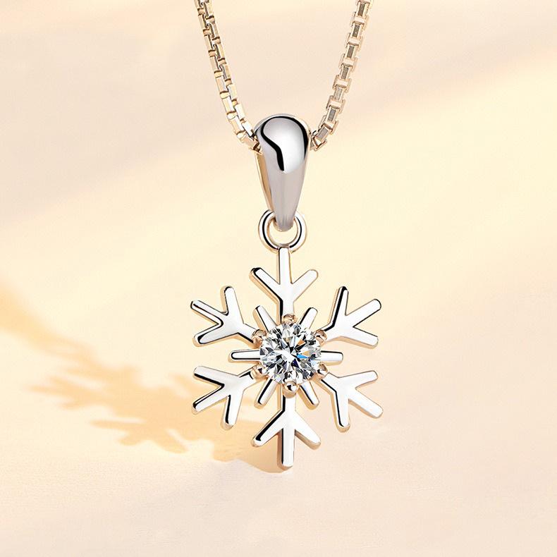 Elegante Damen Schneeflocken Anhänger Halskette - Leichtes Luxusdesign, Weihnachtsgeschenk 2022 Schlüsselbeinkette.