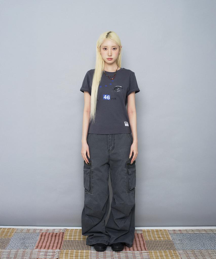 Ssobi Oneeye Semi-Cropped Short Sleeve T-Shirt [Charcoal]