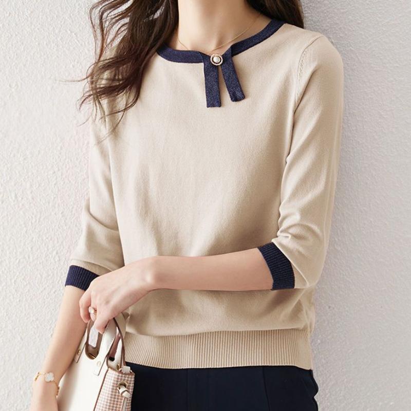 With Silver Outfit Spring Contrasting Onion Design Asymmetric Knitted Shirt With Seven Inch Sleeve Hooded Head For Women