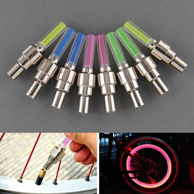 2 x Luci LED per Tappi Valvola Ruota Pneumatico Flash per Auto Bici Bicicletta Moto