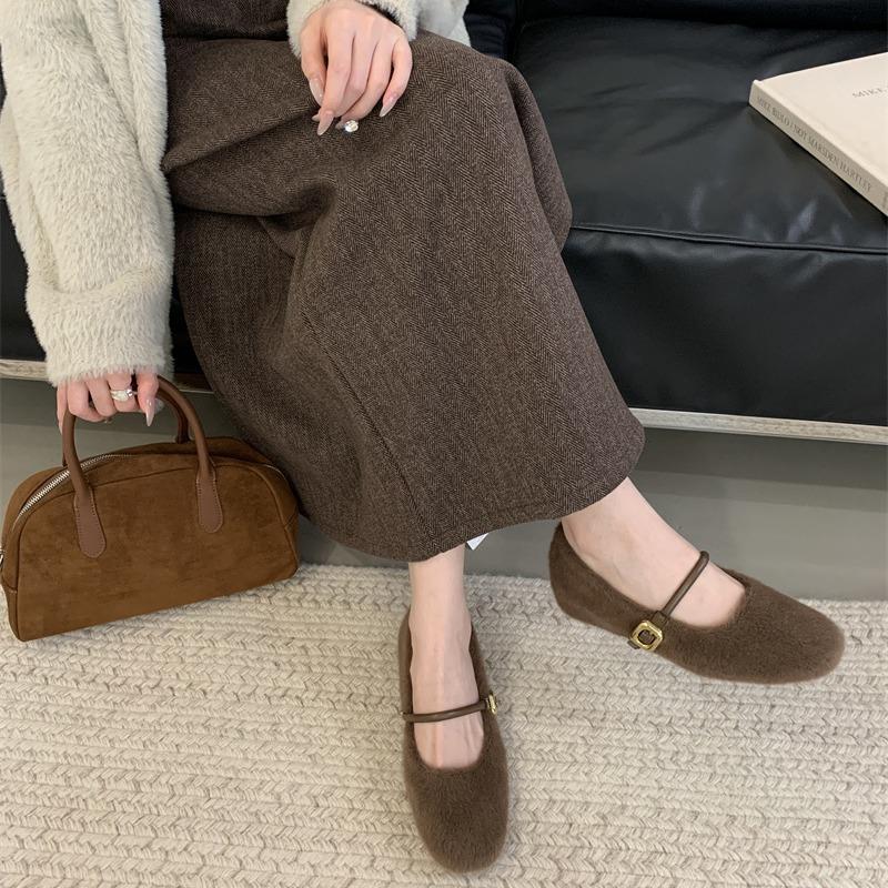 Inner Height Increase 4cm Mary Jane Mao Mao Shoes Women's Shoes 2025 New Autumn and Winter Gentle Word with Velvet Bean Shoes