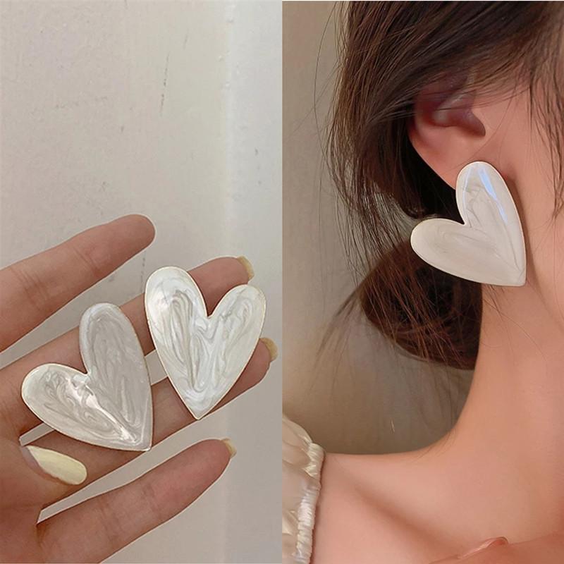 French Retro Heart Stud Earrings For Women Girl Korean Love Drop Glaze Aesthetic Daily Life Minimalist Fashion Jewelry Gift