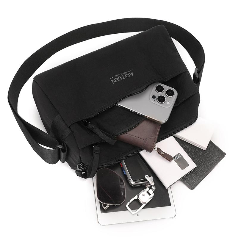Sac bandoulière pour homme Sac de travail Sac multi-couches pour téléphone portable