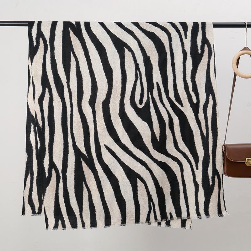 Wild zebra skin-friendly velvet, skin-friendly and warm in new autumn and winter, imitation cashmere printed scarf, versatile drape