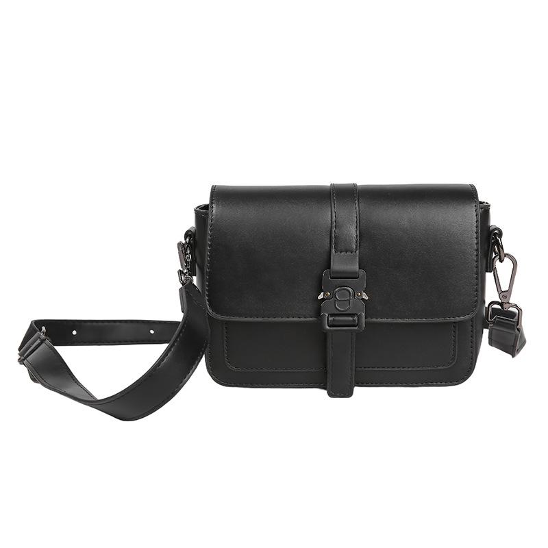 

Light Luxury Crossbody Bag for Men, High-end Feeling, Small Mobile Phone Small Shoulder Bag for Men, Commuting Versatile Hard Shell Box Bag чорний