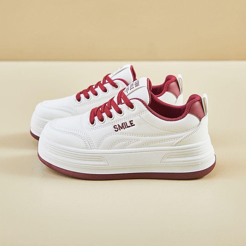 Chaussures d'entraînement allemandes à semelles épaisses et semelles souples pour femmes, nouvelles chaussures de sport décontractées d'automne, chaussures de skate polyvalentes légères à semelles souples