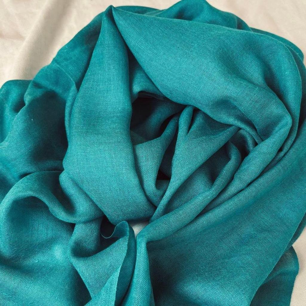 Used Chlo'e Stole Shawl Large Size for Cooling and Accent Color