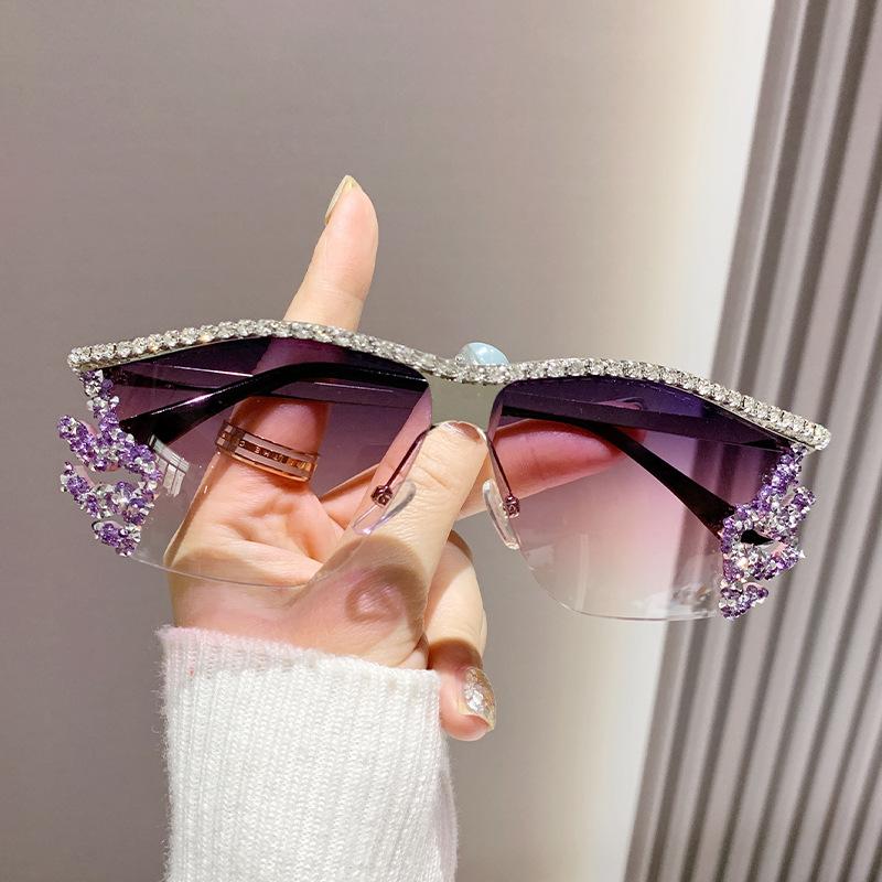 Retro y2k Diamond Sunglasses Women For Female Popular Luxury Brand Designer Rimless Sun Glasses Metal Punk Crystal Shade UV400