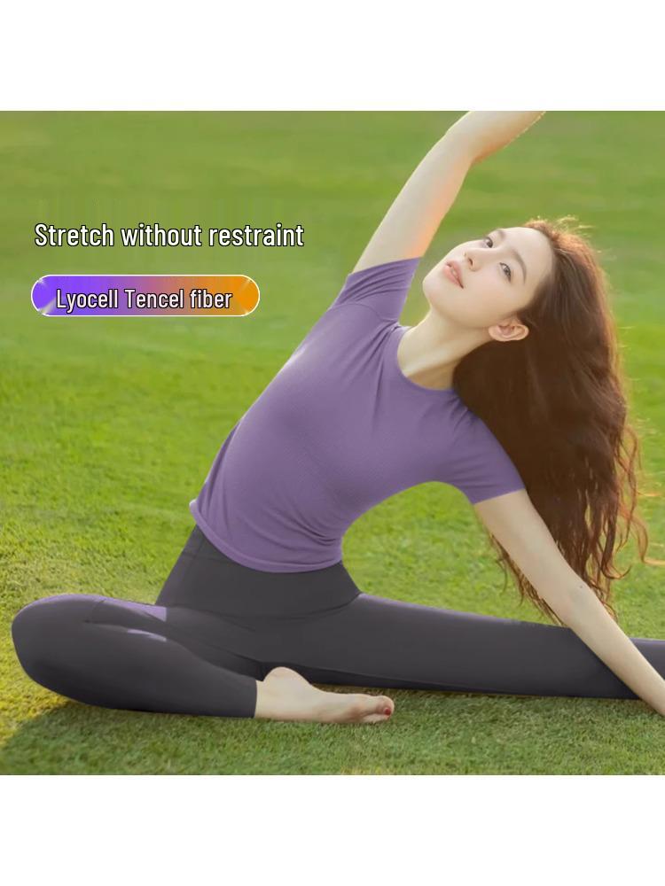 2026 Atemberaubendes Damen Fitness-Set mit kurzen Ärmeln, doppellagig, für Yoga & Pilates