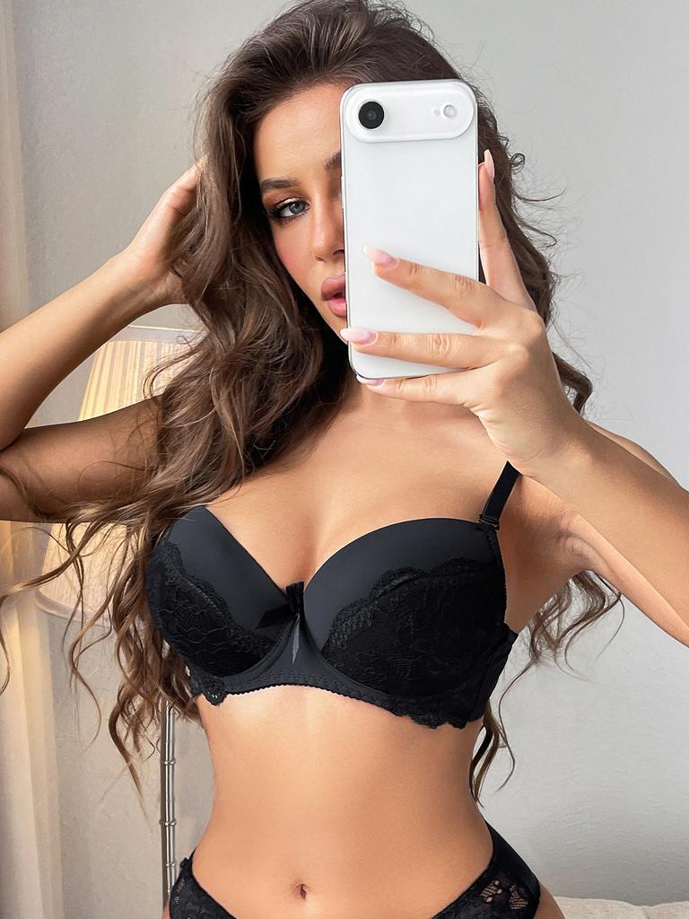 Sexy Lace Bra Women Solid Color Push Up Comfortable Supportive Lingerie Bra Fashion Underwear International Style