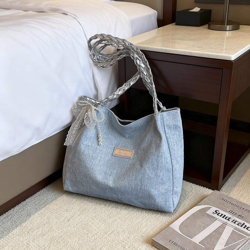 Pearl Bow Diamond Denim Tote: Stylish Summer Shoulder Bag with Large Capacity