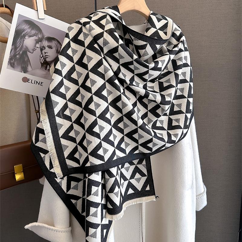 New Winter Shawl Scarves Wrap  Design Cashmere Scarf Women Warm Fashion Pashmina Femal Poncho Neckerchief Echarpe Bandana