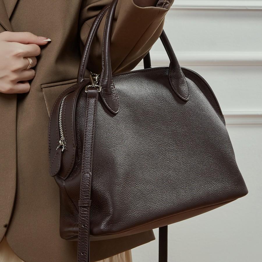 2025 New Bowling Bag Tote Bag Retro Minimalist Style Top Layer Cowhide Handbag Shell Bag Genuine Leather Women's Bag