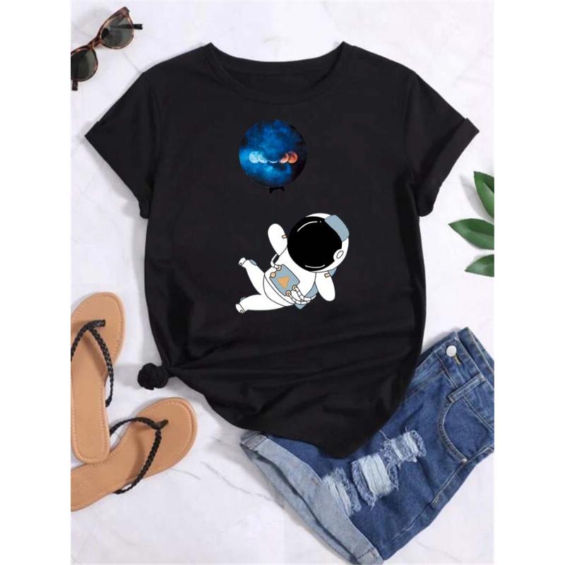 Maycaur T-shirt Dam Måne Planet Tryck Mode T-shirts Casual Rund Hals Kort Ärm Streetwear Dam T-shirt Vintage Toppar