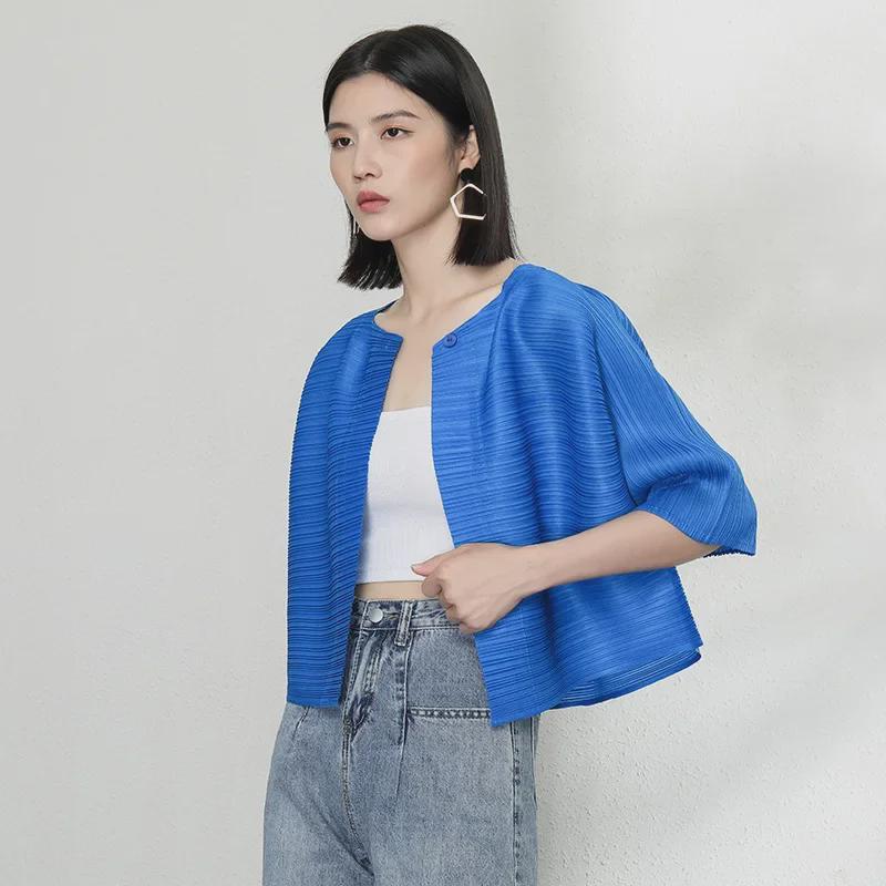 Dámský ležérní skládaný kardigan Miyake 2024