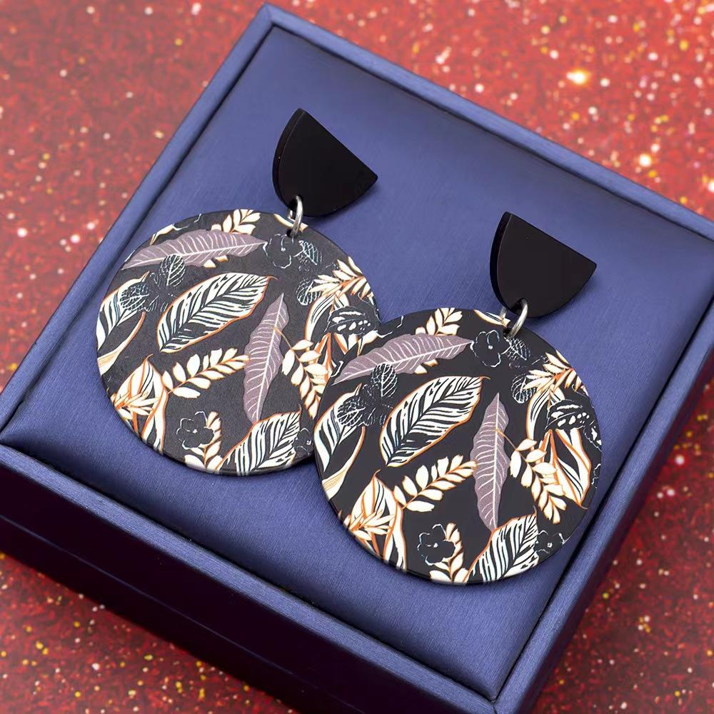 Sexual design sense fashionable three-dimensional printing temperament color blocking women s round vintage new acrylic leaf earrings