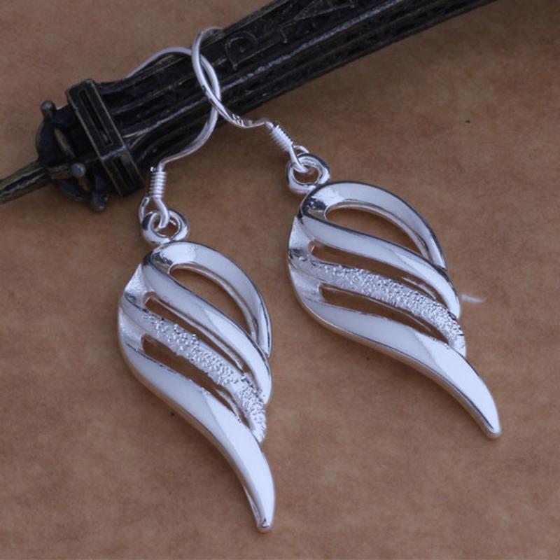 New 925 Sterling Silver Earrings Hot Hearts For Women Exquisite Student Girlfriend Jewelry Accessories Wedding Fashion Gift